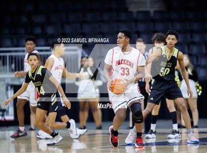 Thumbnail 3 in Omaha South vs. Burke photogallery.