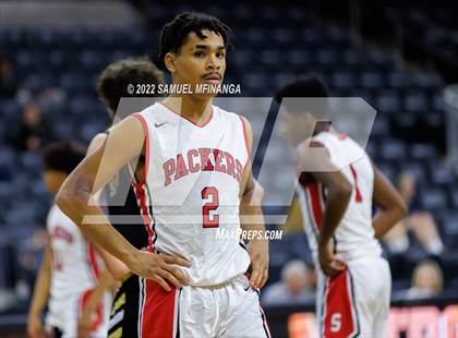 Thumbnail 2 in Omaha South vs. Burke photogallery.