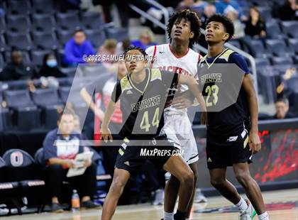 Thumbnail 2 in Omaha South vs. Burke photogallery.