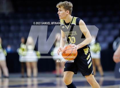 Thumbnail 1 in Omaha South vs. Burke photogallery.