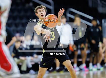Thumbnail 2 in Omaha South vs. Burke photogallery.