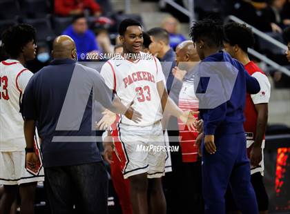 Thumbnail 1 in Omaha South vs. Burke photogallery.
