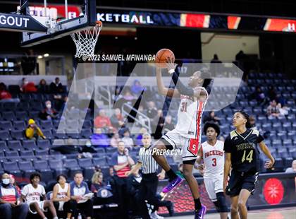 Thumbnail 3 in Omaha South vs. Burke photogallery.