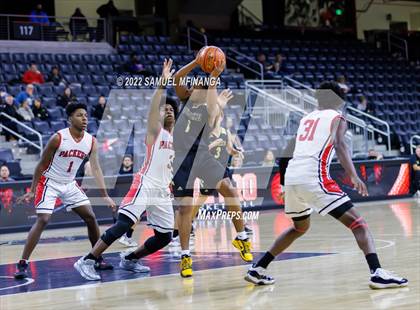 Thumbnail 2 in Omaha South vs. Burke photogallery.