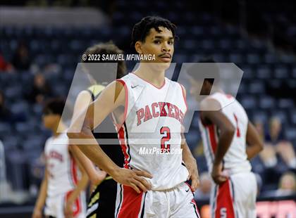 Thumbnail 3 in Omaha South vs. Burke photogallery.