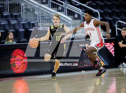 Thumbnail 2 in Omaha South vs. Burke photogallery.