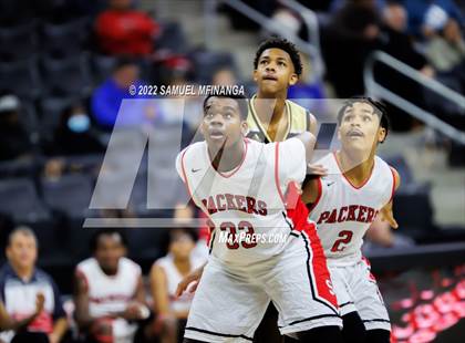 Thumbnail 3 in Omaha South vs. Burke photogallery.