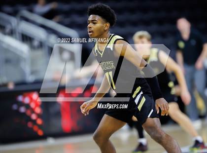 Thumbnail 1 in Omaha South vs. Burke photogallery.