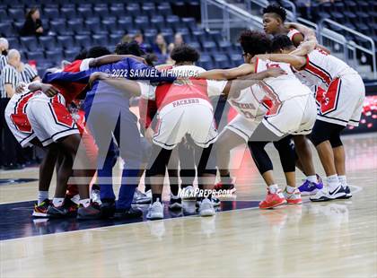 Thumbnail 2 in Omaha South vs. Burke photogallery.