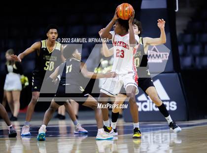 Thumbnail 2 in Omaha South vs. Burke photogallery.