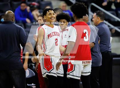 Thumbnail 2 in Omaha South vs. Burke photogallery.