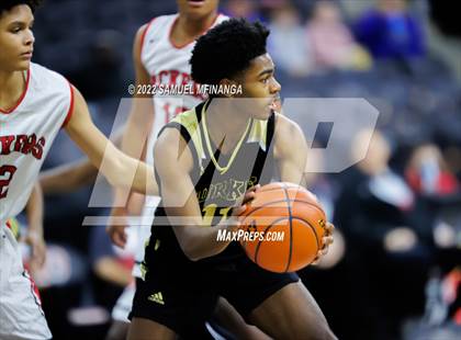 Thumbnail 1 in Omaha South vs. Burke photogallery.