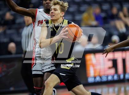 Thumbnail 2 in Omaha South vs. Burke photogallery.