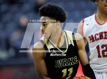 Thumbnail 2 in Omaha South vs. Burke photogallery.
