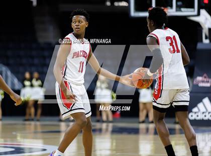 Thumbnail 2 in Omaha South vs. Burke photogallery.