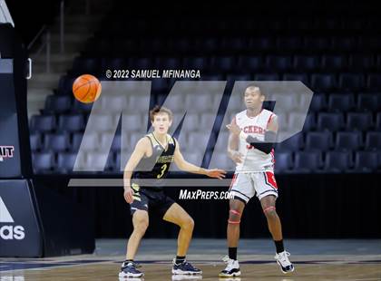 Thumbnail 3 in Omaha South vs. Burke photogallery.