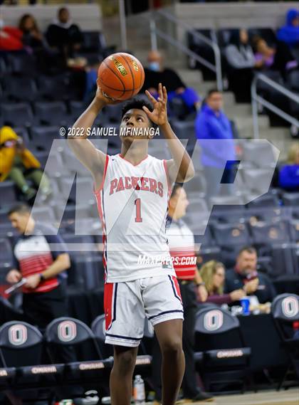 Thumbnail 3 in Omaha South vs. Burke photogallery.