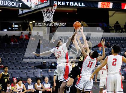 Thumbnail 3 in Omaha South vs. Burke photogallery.