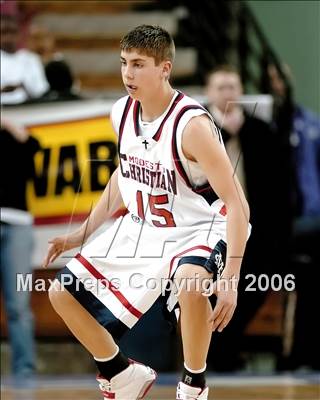 Thumbnail 1 in Capital Christian vs. Modesto Christian (SJS D5 Final) photogallery.