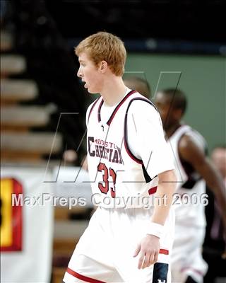 Thumbnail 2 in Capital Christian vs. Modesto Christian (SJS D5 Final) photogallery.