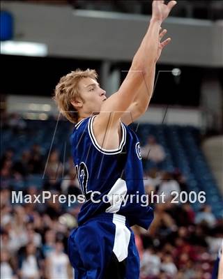 Thumbnail 2 in Capital Christian vs. Modesto Christian (SJS D5 Final) photogallery.