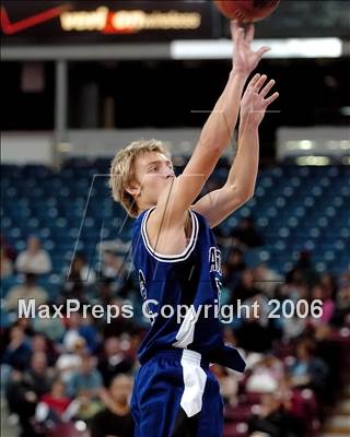 Thumbnail 3 in Capital Christian vs. Modesto Christian (SJS D5 Final) photogallery.