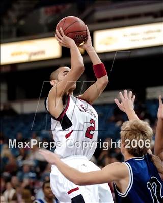 Thumbnail 3 in Capital Christian vs. Modesto Christian (SJS D5 Final) photogallery.