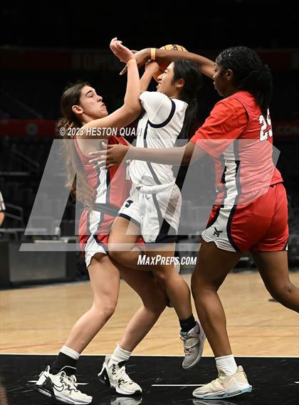 Thumbnail 3 in San Gabriel Academy vs. Marshall photogallery.