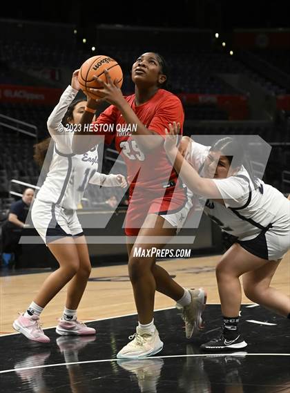 Thumbnail 1 in San Gabriel Academy vs. Marshall photogallery.
