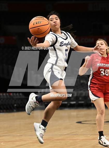 Thumbnail 3 in San Gabriel Academy vs. Marshall photogallery.
