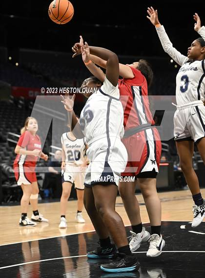 Thumbnail 3 in San Gabriel Academy vs. Marshall photogallery.