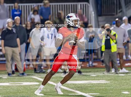 Thumbnail 2 in Charlotte Christian @ Providence Day (NCISSA 11-Man Division 1 Semifinal) photogallery.