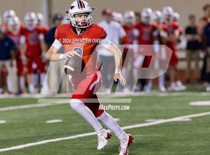 Thumbnail 1 in Charlotte Christian @ Providence Day (NCISSA 11-Man Division 1 Semifinal) photogallery.
