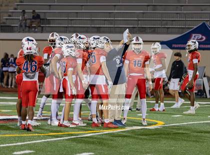 Thumbnail 2 in Charlotte Christian @ Providence Day (NCISSA 11-Man Division 1 Semifinal) photogallery.