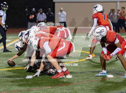 Thumbnail 3 in Charlotte Christian @ Providence Day (NCISSA 11-Man Division 1 Semifinal) photogallery.