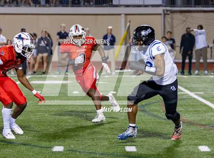 Thumbnail 1 in Charlotte Christian @ Providence Day (NCISSA 11-Man Division 1 Semifinal) photogallery.