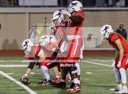 Thumbnail 1 in Charlotte Christian @ Providence Day (NCISSA 11-Man Division 1 Semifinal) photogallery.