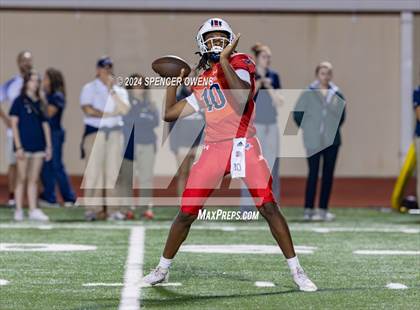 Thumbnail 1 in Charlotte Christian @ Providence Day (NCISSA 11-Man Division 1 Semifinal) photogallery.