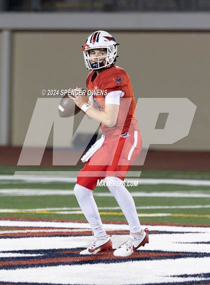 Thumbnail 3 in Charlotte Christian @ Providence Day (NCISSA 11-Man Division 1 Semifinal) photogallery.