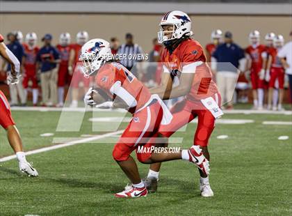 Thumbnail 2 in Charlotte Christian @ Providence Day (NCISSA 11-Man Division 1 Semifinal) photogallery.