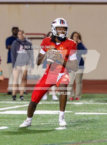 Thumbnail 3 in Charlotte Christian @ Providence Day (NCISSA 11-Man Division 1 Semifinal) photogallery.
