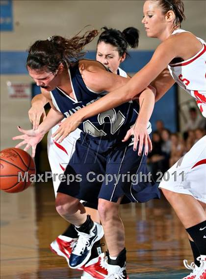 Thumbnail 1 in Farragut vs Halls  (Kroger Thanksgiving Classic) photogallery.