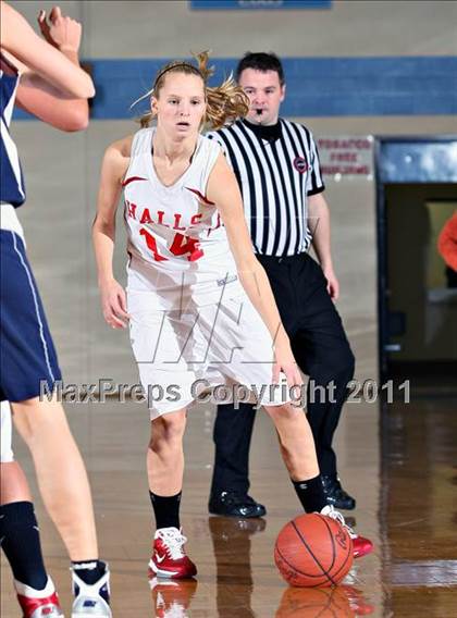 Thumbnail 2 in Farragut vs Halls  (Kroger Thanksgiving Classic) photogallery.