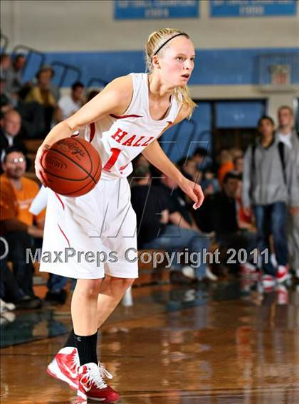 Thumbnail 2 in Farragut vs Halls  (Kroger Thanksgiving Classic) photogallery.