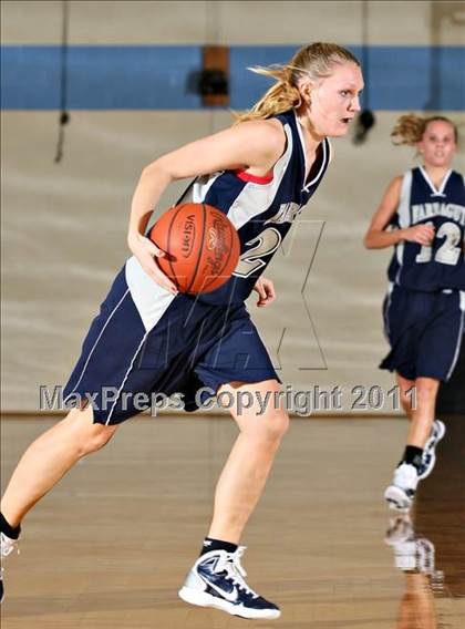 Thumbnail 1 in Farragut vs Halls  (Kroger Thanksgiving Classic) photogallery.