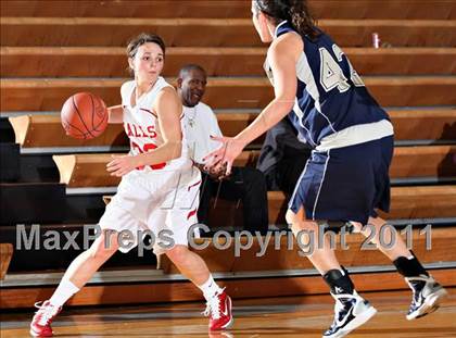 Thumbnail 1 in Farragut vs Halls  (Kroger Thanksgiving Classic) photogallery.