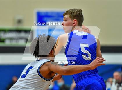 Thumbnail 2 in Spring Hill @ Lindale photogallery.