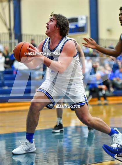 Thumbnail 3 in Spring Hill @ Lindale photogallery.