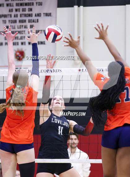 Thumbnail 1 in McKinney North @ Lovejoy photogallery.