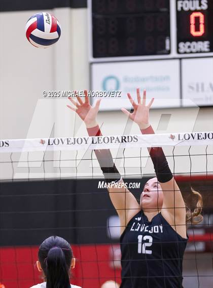 Thumbnail 1 in McKinney North @ Lovejoy photogallery.